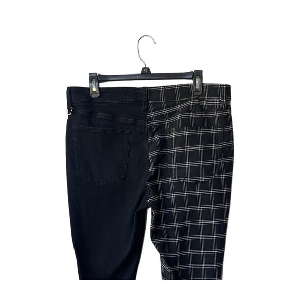 Hot Topic Mens Jeans Goth 36X32 Black & White Grid Split Leg Stinger Grunge - Picture 7 of 10